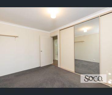 Comfortable Family Home in a Prime Safety Bay Location - Photo 5