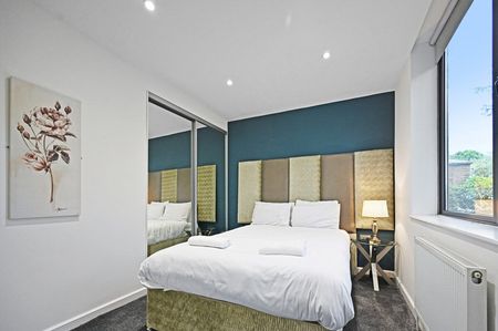 Boycott Avenue - Photo 3