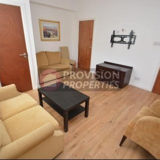5 Bedroom Houses to Rent in Leeds - Photo 1