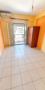 Studio/Γκαρσονιέρα για ενοικίαση Αγία Τριάδα (Πάτρα) - Photo 3