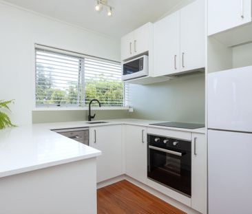 2 Bedrooms on New N Rd - Photo 4