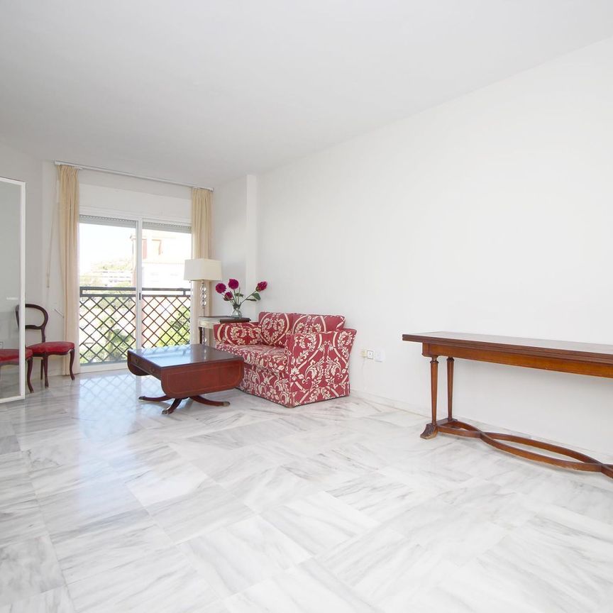 Piso de alquiler en Federico Fellini, 36, Parque Clavero - Photo 1