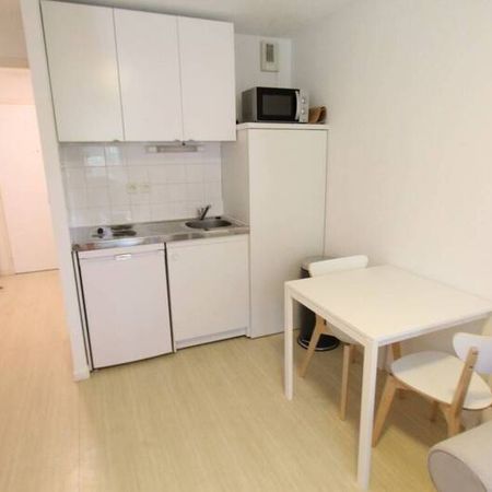 T2 meublé - secteur proche petit port - Photo 4