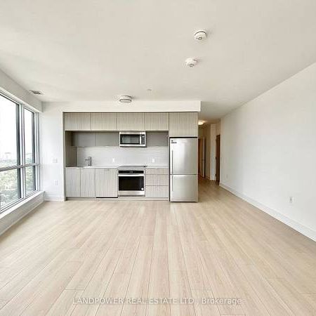 Parliament Street And Bloor St Sunfilled 2Bdrm Modern Kitchen Huge Ba - Photo 4