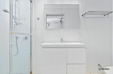 Three Bedroom Apartment - Coastal Lifestyle Living in the Heart of Currumbin - Photo 5