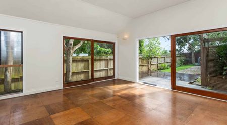 Welcome to your new home, in the heart of Grey... - Photo 3