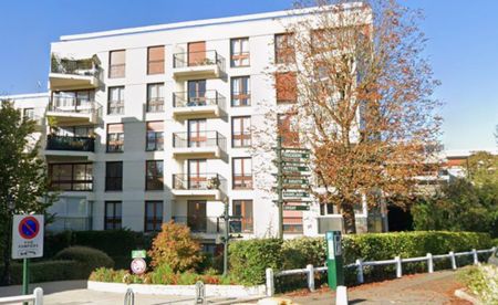Location Appartement 1 pièce 25m² LE CHESNAY 78150 - Photo 4