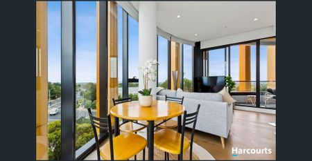 Fully Furnished Luxurious Living - Photo 2