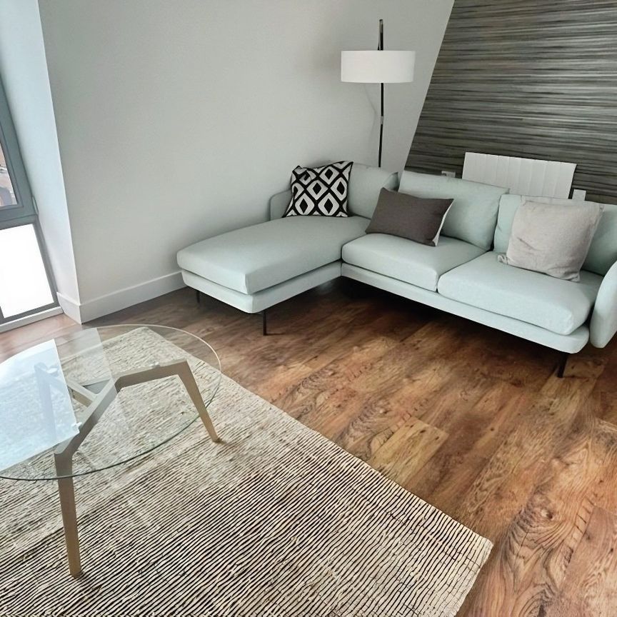 3 bedroom apartment to rent - Photo 1