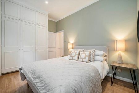 Bramham Gardens, Earls Court, SW5 - Photo 5