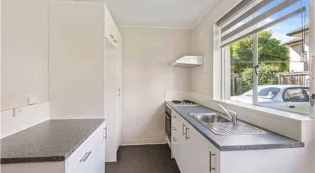 Come home to Barbadoes - Photo 2