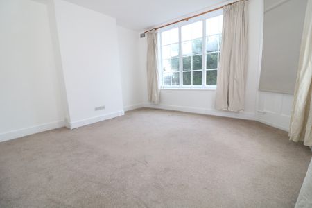 Lincoln Road, Dorking - 3 bedrooms Property for lettings - Seymours - Photo 5