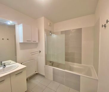 A LOUER - COUERON BOURG - Appartement 3 pièces RECENT de 66.02 m² - Photo 3