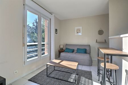 Location appartement 1 pièce, 19.20m², Meyreuil - Photo 2