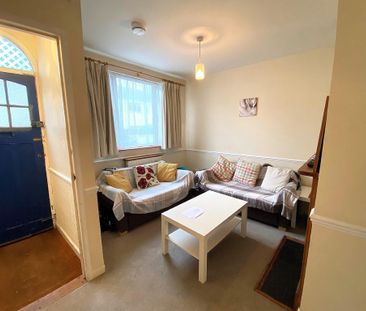 3 bedroom terraced house to rent - Photo 1