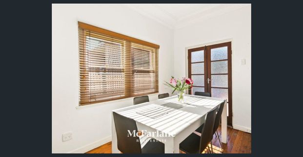 Welcome to 61 Lowry Street! - Photo 1