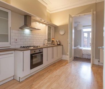 Apt 2, 31 Wellington Park, Belfast, BT9 6DP - Photo 4