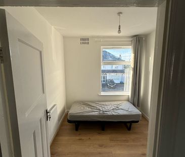 Savoy Road, Brislington - Photo 5