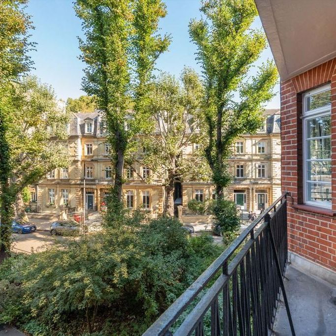 3 bedroom flat to rent - Photo 1