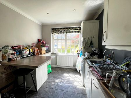 3 bedroom house to rent - Photo 3
