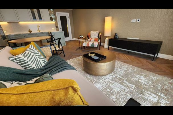 2 Bed Flat, Kings Tower, SW6 - Photo 1