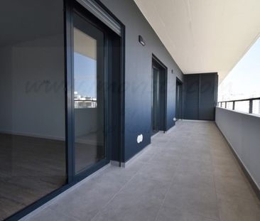 Portimão, Faro - Photo 2