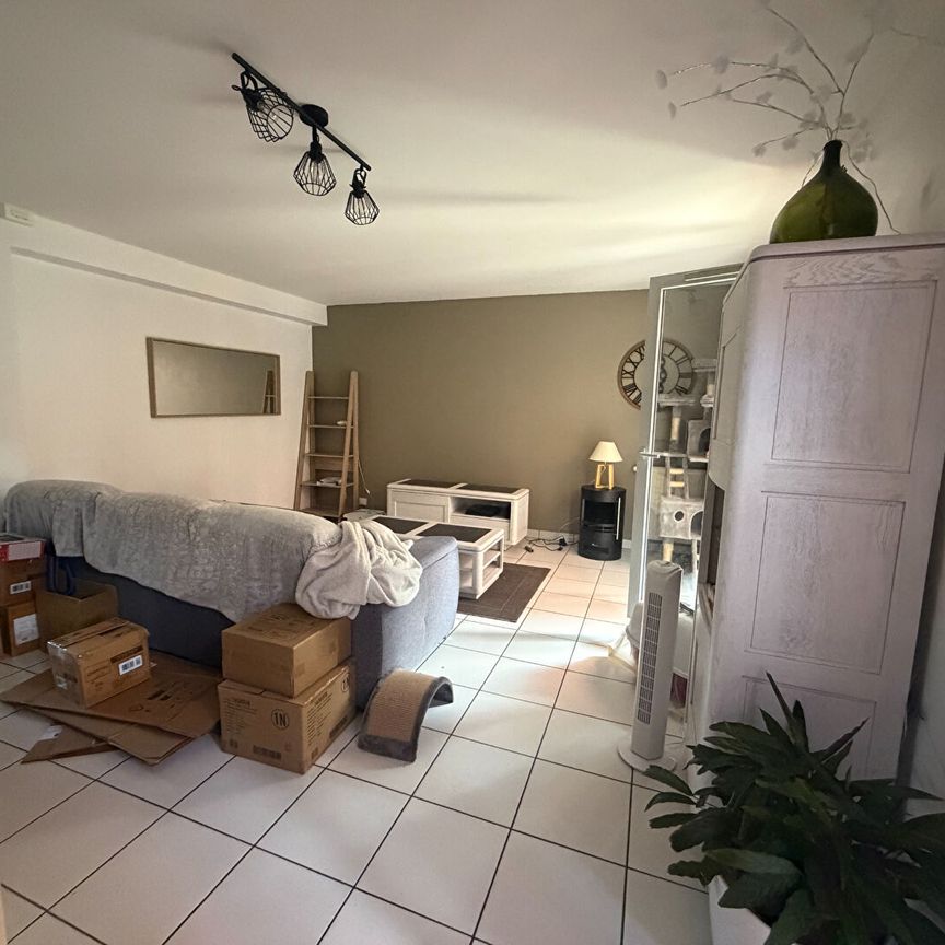Location Maison 7 pièces 108m² - Photo 1