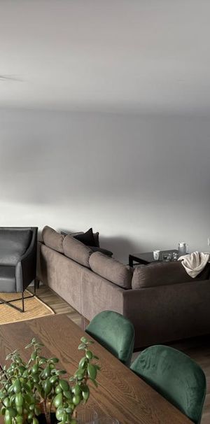 Très Grand 4½ – Construction 2021 – 1er juillet 2026 - Photo 1