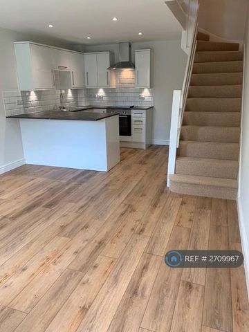 1 bedroom terraced house to rent - Photo 5