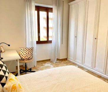 Via Caduti di Cefalonia, Florence, Tuscany 50127 - Photo 2