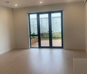 Be One of the First to Rent a Low Carbon Home! - Photo 3