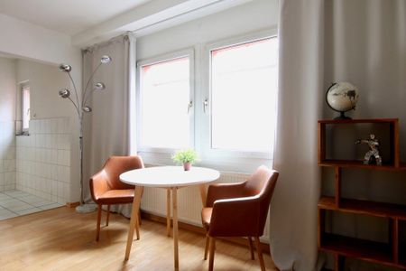 Chic möbliertes Apartment mit Aufzug im Herzen von Köln - Photo 4