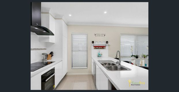 Perfect Location - GAS, WATER AND ELECTRICITY INCLUDED IN RENTAL PRICE!! - Photo 1