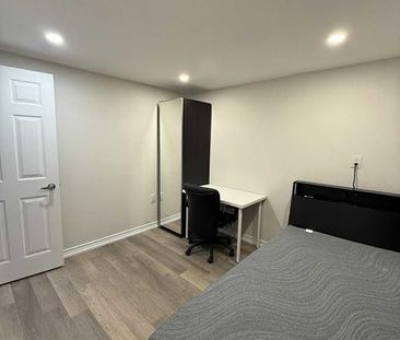 For Lease - 4050 Dunmow Crescent, Mississauga, Ontario - Photo 6