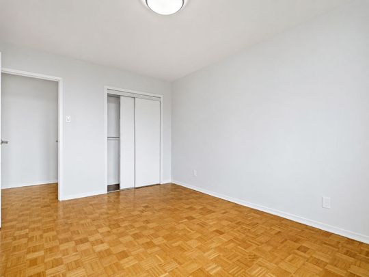 For Lease - 525 Eglinton Avenue Unit# 804, Toronto, Ontario - Photo 1