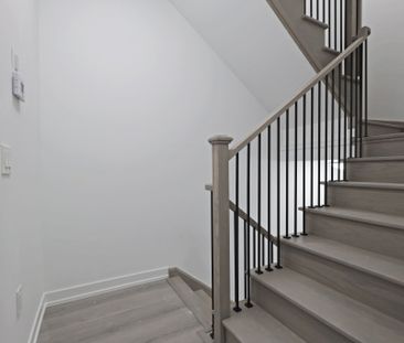 For Lease - 10 Calamint Lane Unit# 59, Toronto, Ontario - Photo 3