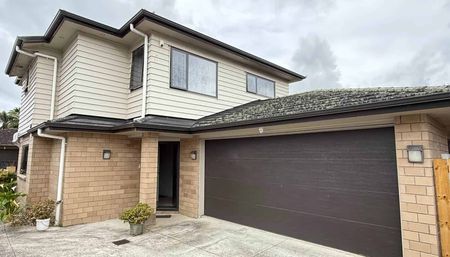 Family Home for Rent, Double Garage, fully fen... - Photo 2