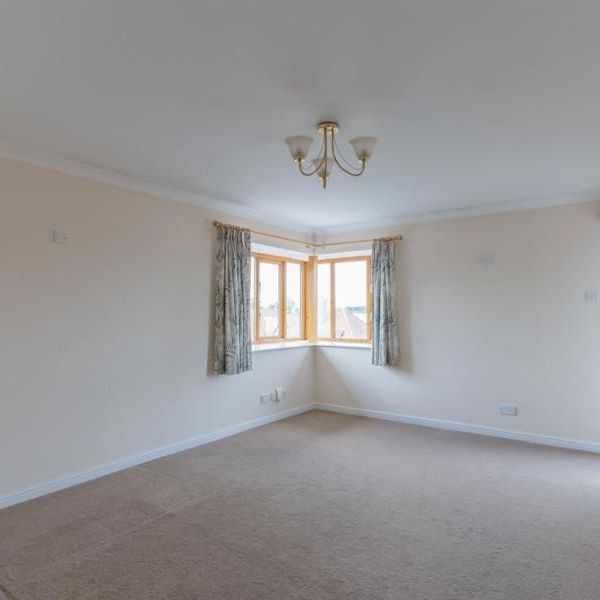 Saffron Walden, Essex - Photo 1