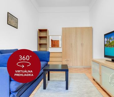 REZERVOVANE 1,5-izbový zariadený byt, BA I, Staré Mesto, Heydukova - Photo 1
