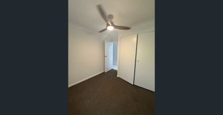 Spacious Family Home – Prime Charlestown Location - Photo 4