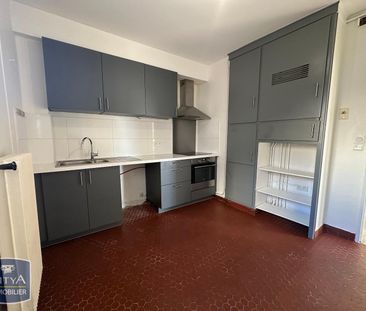 Location Appartement 3 pièces 82m² AVIGNON 84000 - Photo 2