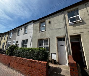 Dudley Road, Blakenhall, Wolverhampton - Photo 1