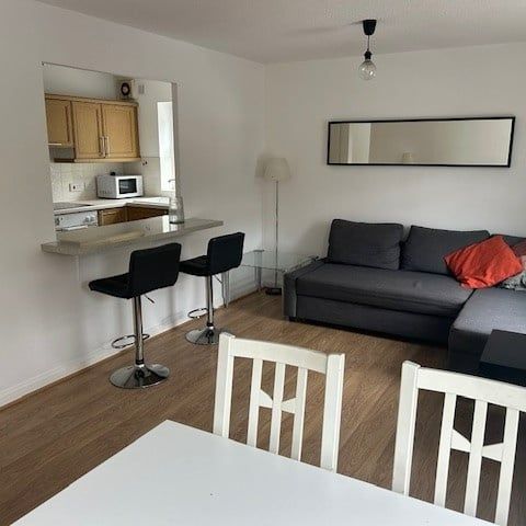 2 Bed Flat, St Mary's Gardens, L8 - Photo 1