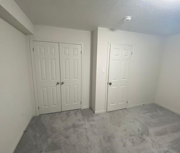 For Lease - 2390 Chevron Prince Path, Oshawa, Ontario - Photo 2