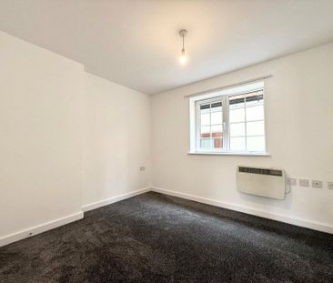 Bakehouse Mews, Aldershot, Hampshire, GU11 - Photo 3