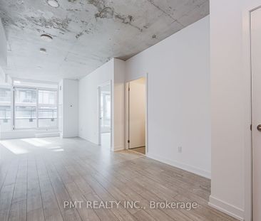 Riverside Square Lofts 15-45 , #504 - Photo 5