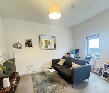Warple Way, London, W3 0BD - Photo 2