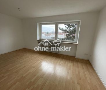 Zentrumsnahe helle 3,5 Zi-Whg. mit Balkon und EBK - Foto 2