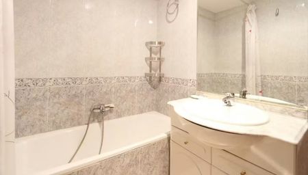 Calle de Estanislao Figueras, Madrid, Community of Madrid 28008 - Photo 4