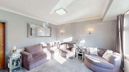 Tenby Avenue, Bolton, BL1 - Photo 3